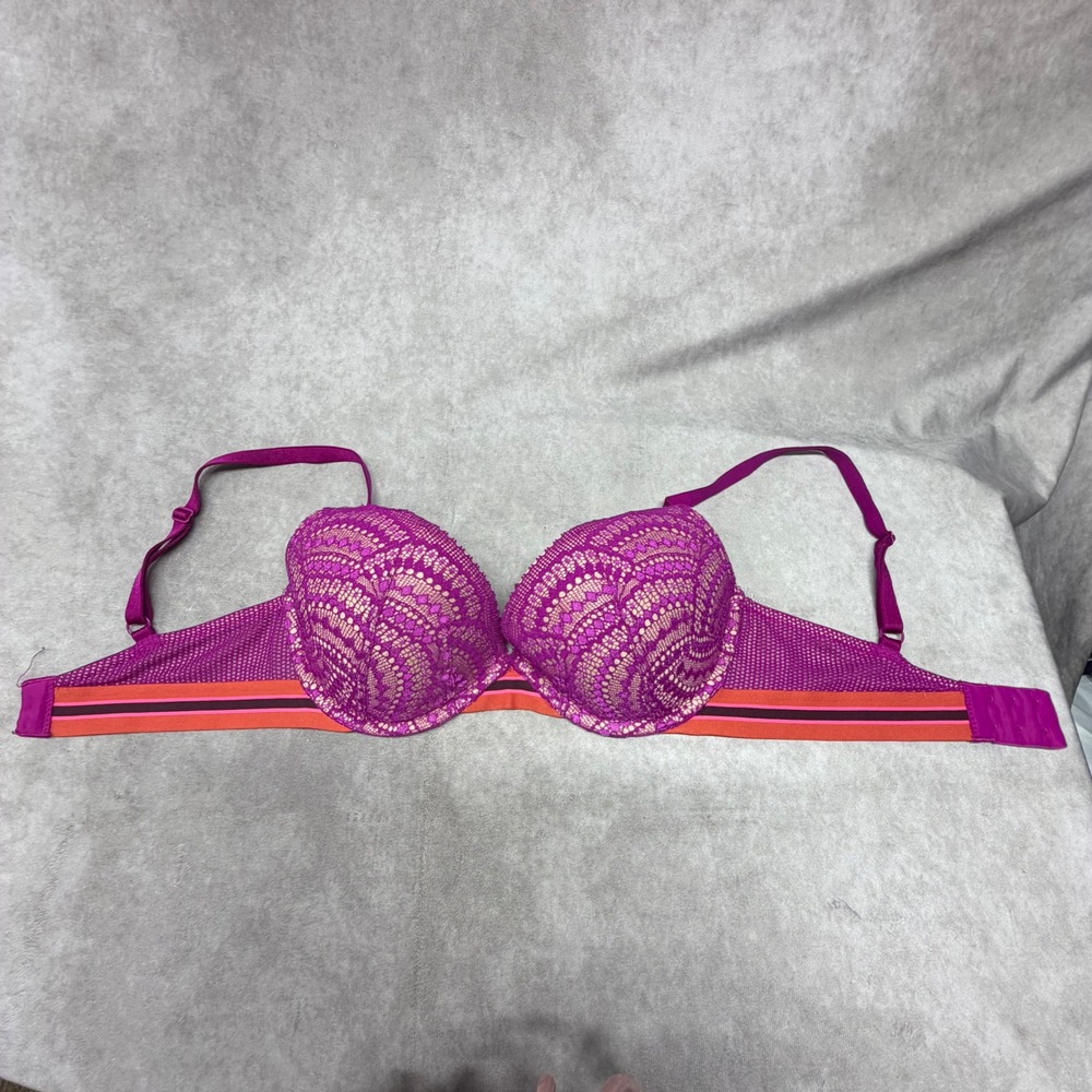 Victoria's Secret Very Sexy Plunge Bra Women 32DD Magenta Lace Striped Band